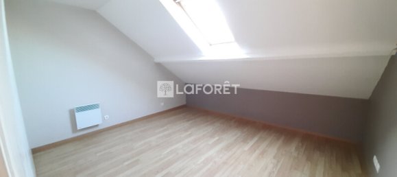 2 bedrooms Duplex in Mennecy, France No. 187393 5