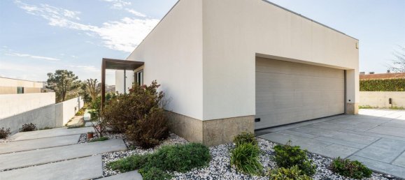 5 chambres Maison à Vila Nova de Gaia, Portugal No. 95465 3