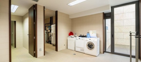 5 chambres Maison à Vila Nova de Gaia, Portugal No. 95465 45