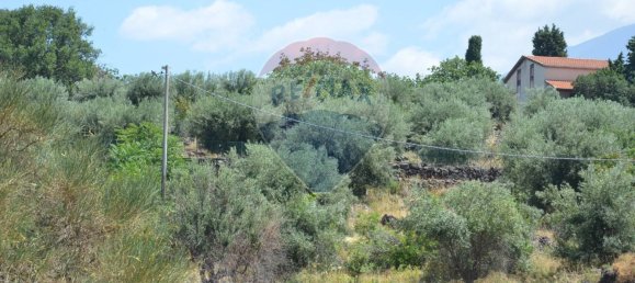 Casa de 10 habitaciónes en Adrano, Italy No. 309113 11