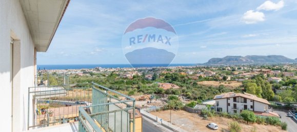 Квартира с 3 спальнями в Виллабате, Италия № 362004 4