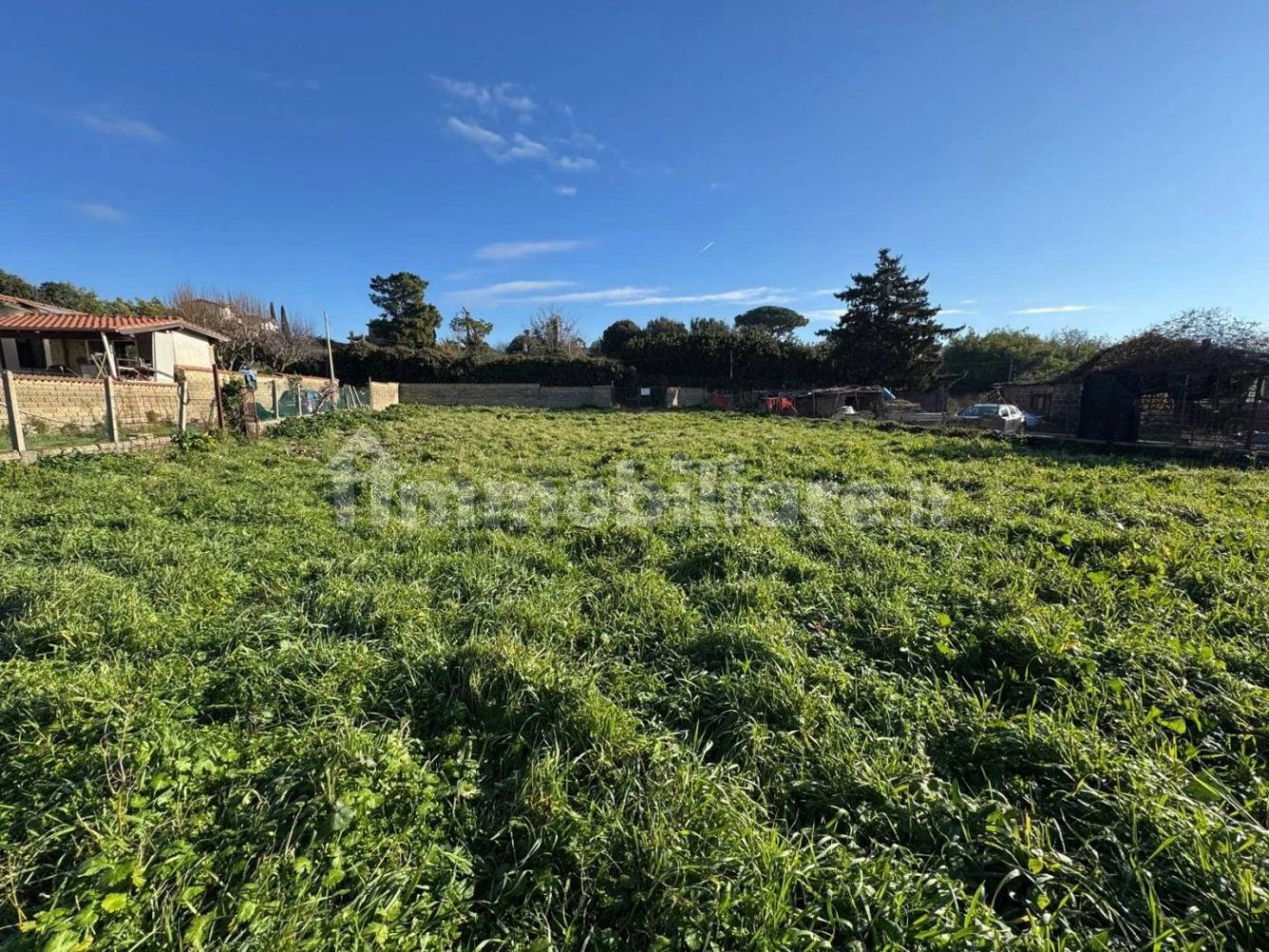 Terreno em Anguillara Sabazia, Italy 1200 m² N.º 117512
