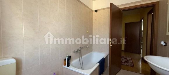 2 bedrooms Apartment in Pojana Maggiore, Italy No. 358927 12