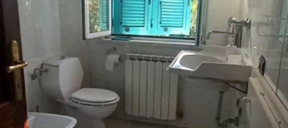 Вилла с 5 спальнями в Каррара, Италия № 45421 18