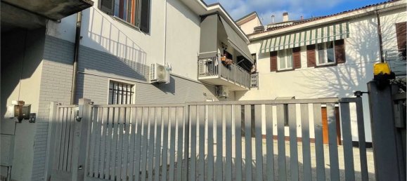 Квартира с 3 комнатами в Джуссано, Италия № 122912 19