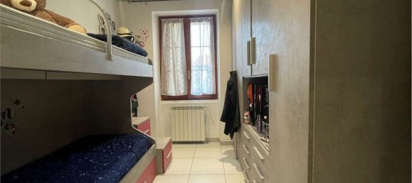 Квартира с 3 комнатами в Джуссано, Италия № 122912 15