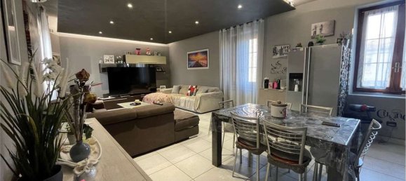 Квартира с 3 комнатами в Джуссано, Италия № 122912 7