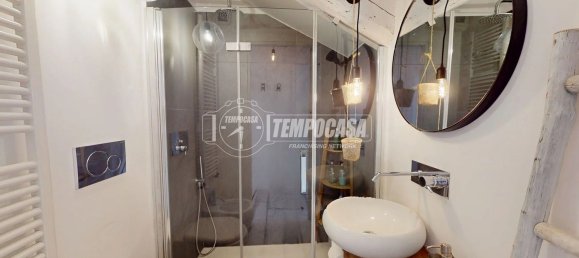 2 rooms Apartment in Turin, Italy No. 277901 8
