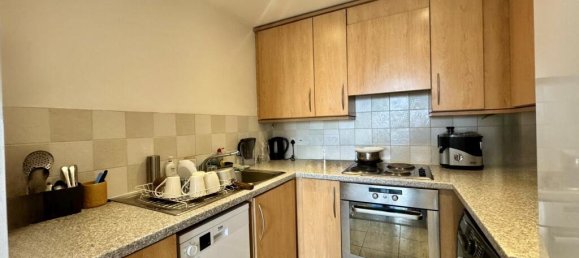 2 bedrooms Apartment in Feltham, United Kingdom No. 10797 2
