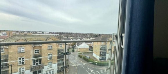 2 bedrooms Apartment in Feltham, United Kingdom No. 10797 11