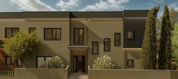 8 bedrooms Villa in Limassol, Cyprus No. 32582 4