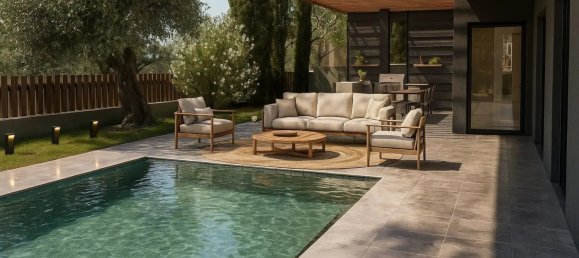 8 bedrooms Villa in Limassol, Cyprus No. 32582 2