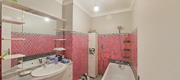 Apartamento de 2 dormitorios en Salernes, France No. 189463 11