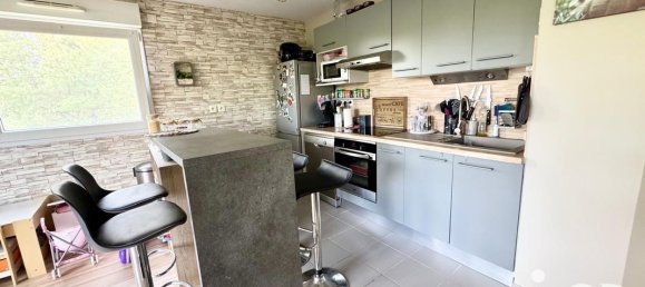 2 chambres Appartement à Chennevières-sur-Marne, France No. 318198 3