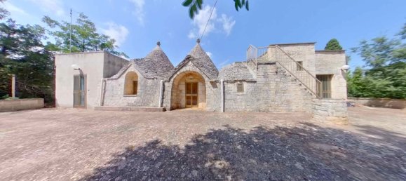 5 rooms House in Monopoli, Italy No. 24741 3