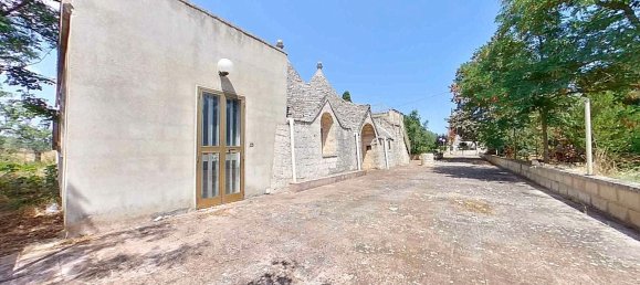 5 rooms House in Monopoli, Italy No. 24741 10