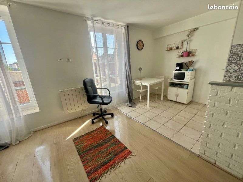 Estúdio em Compiegne, France N.º 281924