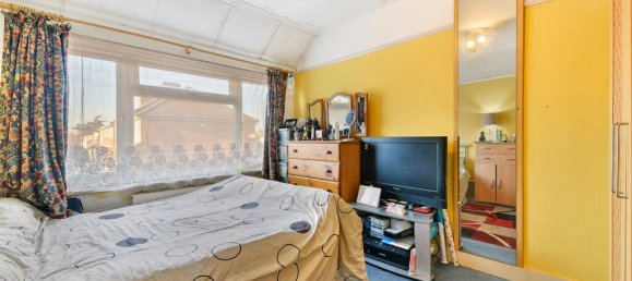 3 Schlafzimmer Haus in Feltham, United Kingdom, Nr. 9802 9
