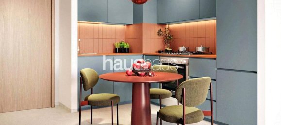 Apartamento de 2 dormitorios en Business Bay, UAE No. 98765 4