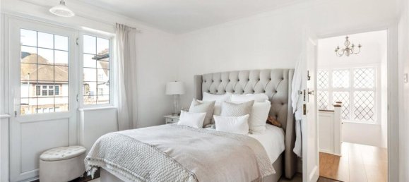 4 bedrooms House in Finchley, United Kingdom No. 3616 3