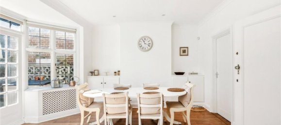 4 bedrooms House in Finchley, United Kingdom No. 3616 6