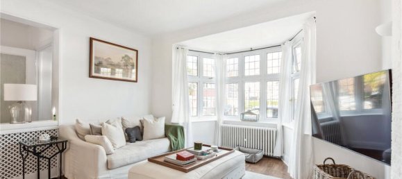 4 bedrooms House in Finchley, United Kingdom No. 3616 10