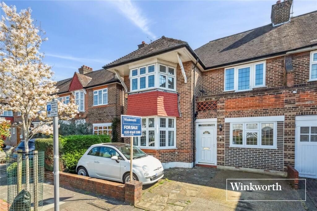 4 bedrooms House in Finchley, United Kingdom No. 3616