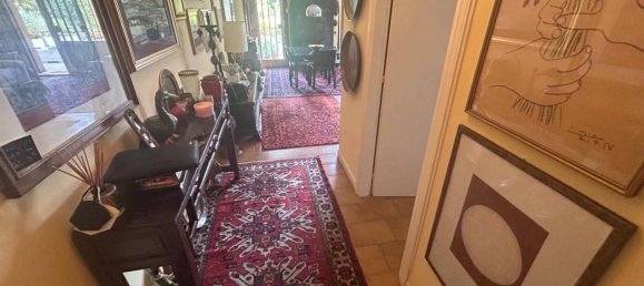 Apartamento de 3 dormitorios en Rodano, Italy No. 219370 2