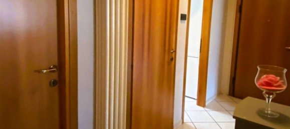 5 rooms Apartment in Rimini, Italy No. 174717 10