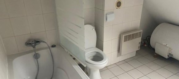 1 bedroom Apartment in Laon, France No. 53149 8