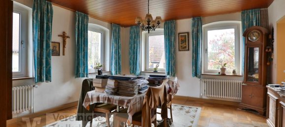 9 rooms Building in Reutlingen, Germany No. 60299 5