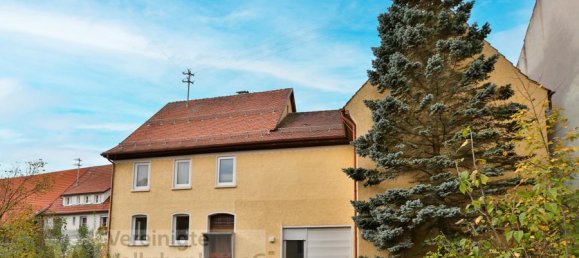 9 rooms Building in Reutlingen, Germany No. 60299 2