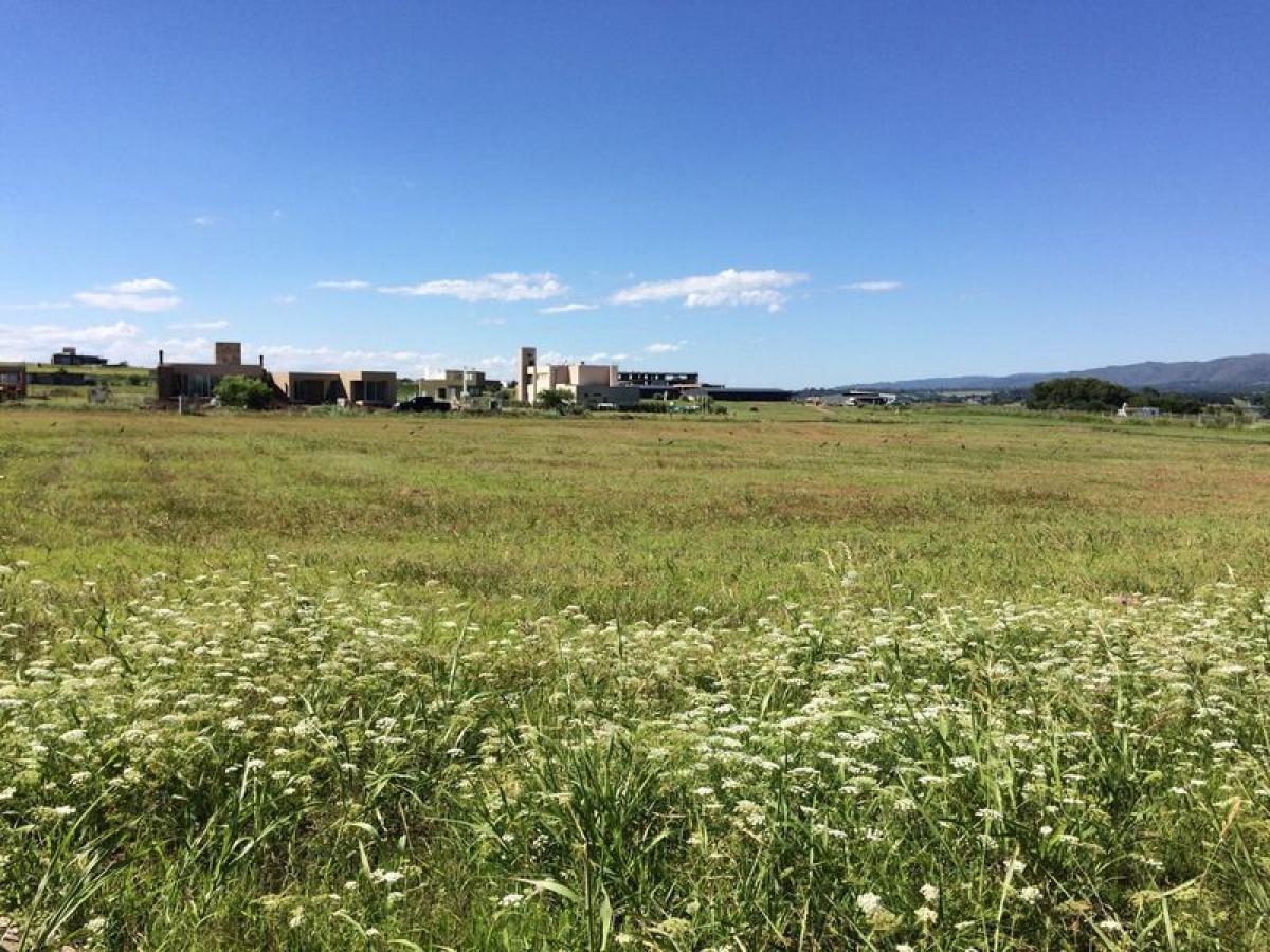  Land in Cordoba, Argentina No. 41955