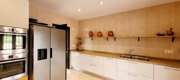8 bedrooms House in Canillas de Aceituno, Spain No. 41521 11