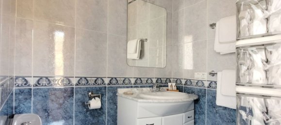 8 bedrooms House in Canillas de Aceituno, Spain No. 41521 16