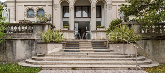 4-Zimmer Doppelhaus in Varese, Italy, Nr. 220355 19