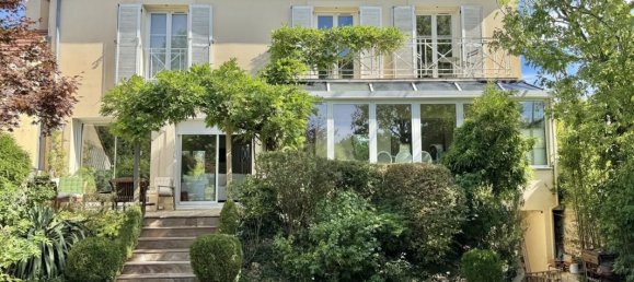 5 bedrooms House in Noisy-le-Roi, France No. 327098 2