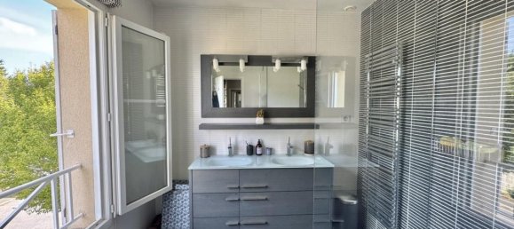 5 bedrooms House in Noisy-le-Roi, France No. 327098 16