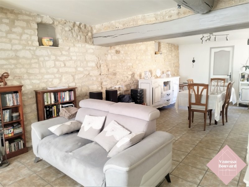 3 chambres Maison de ville à Compiègne, France No. 262998