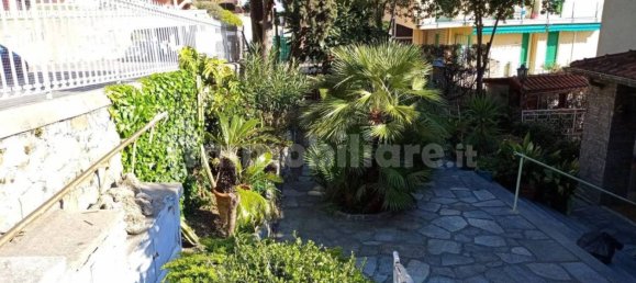 6 غرف نوم شقة في Sanremo, Italy رقم 398488 7