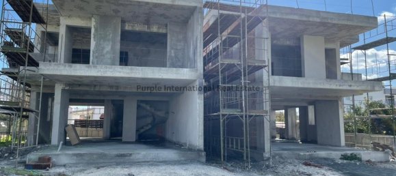 Вилла с 4 спальнями в Героскипу, Кипр № 1186 7