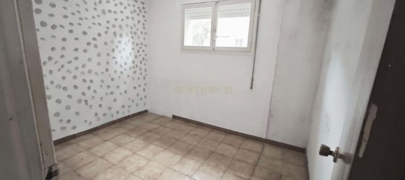 Apartamento de 3 dormitorios en Ripollet, Spain No. 157330 7