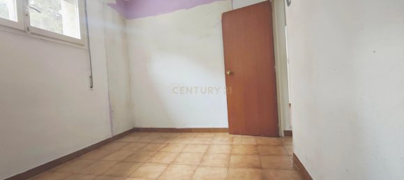 Apartamento de 3 dormitorios en Ripollet, Spain No. 157330 8