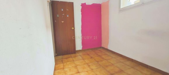 Apartamento de 3 dormitorios en Ripollet, Spain No. 157330 11