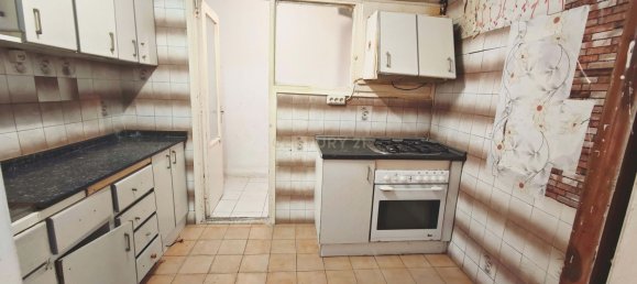 Apartamento de 3 dormitorios en Ripollet, Spain No. 157330 12