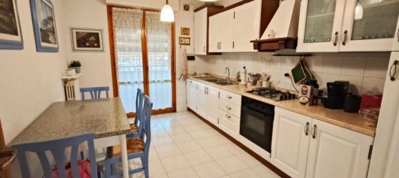 4 rooms Apartment in Empoli, Italy No. 117116 5