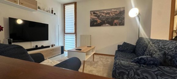 4 rooms Apartment in Empoli, Italy No. 117116 7