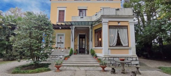 Вилла с 5 спальнями в Леза, Италия № 313174 2