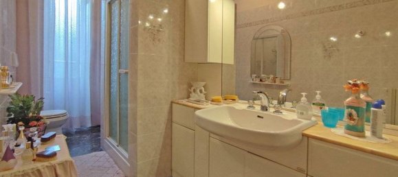 Вилла с 5 спальнями в Леза, Италия № 313174 25