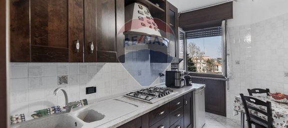 Apartamento de 2 divisões em Cinisello Balsamo, Italy N.º 61978 15